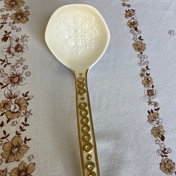 Stunning Fitz & Floyd 'Snowy Woods' Covered Soup Tureen - Picture 10 of 16